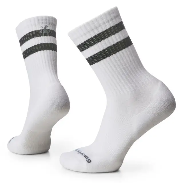 Athletic Stripe Crew Socks – Targeted Cushion Support For High-Performance Activity 1