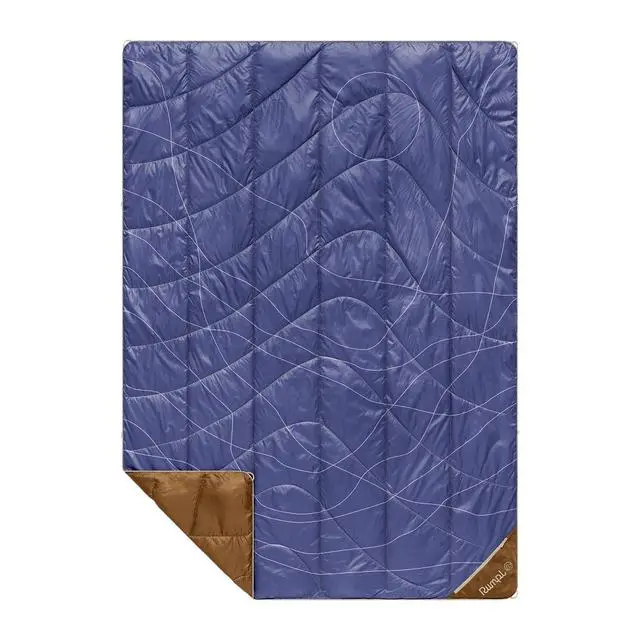 Backcountry Puffy Blanket – Trace Valley Marionberry Pattern 1