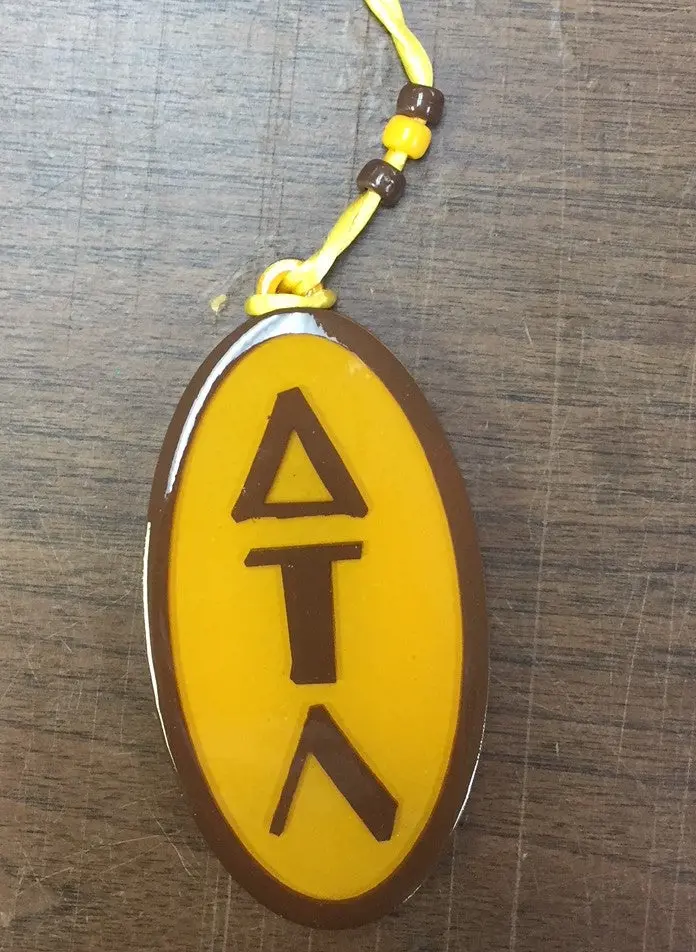 Delta Tau Lambda Traditional Tiki Sculpture 1