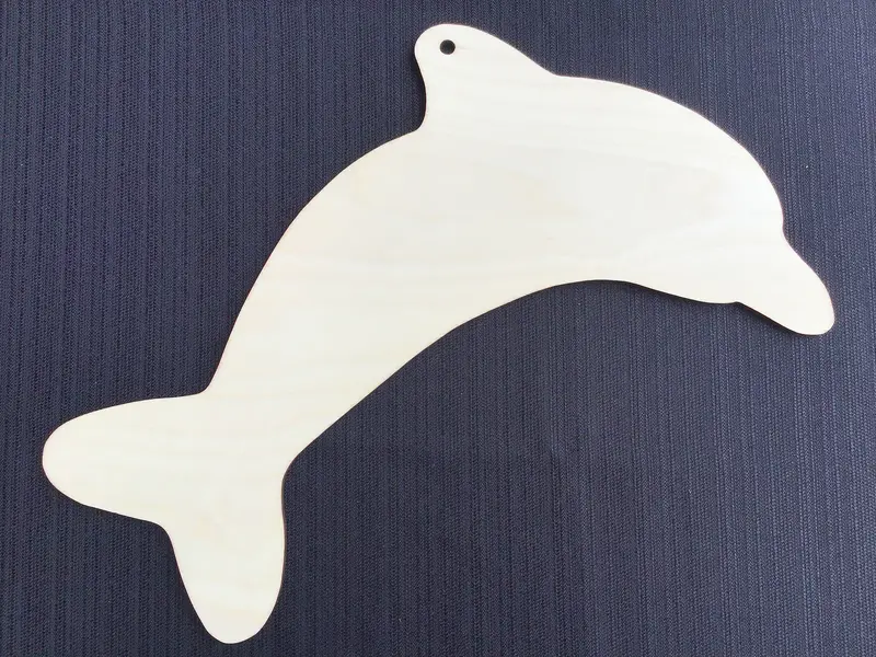 Dolphin-Shaped Natural Wood Board 1