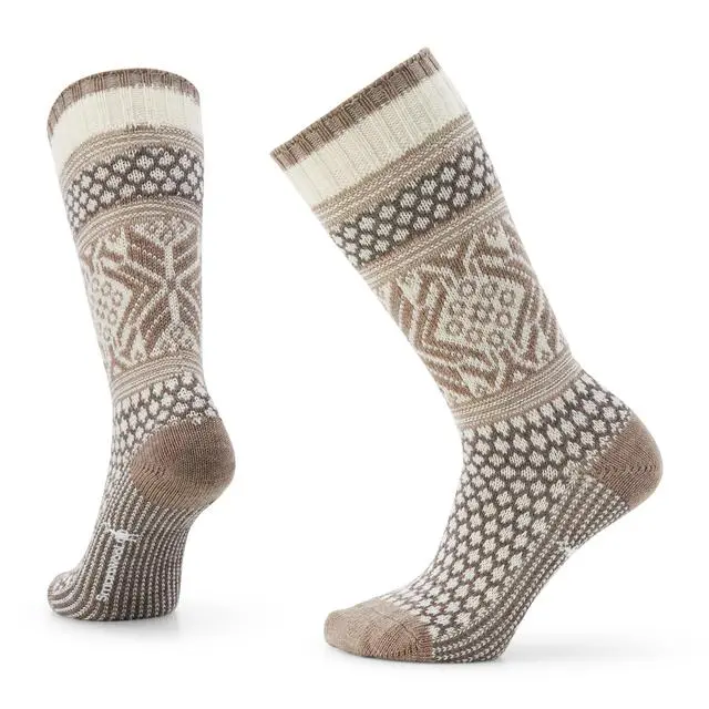 Everyday Popcorn-Textured Snowflake Crew Socks 1