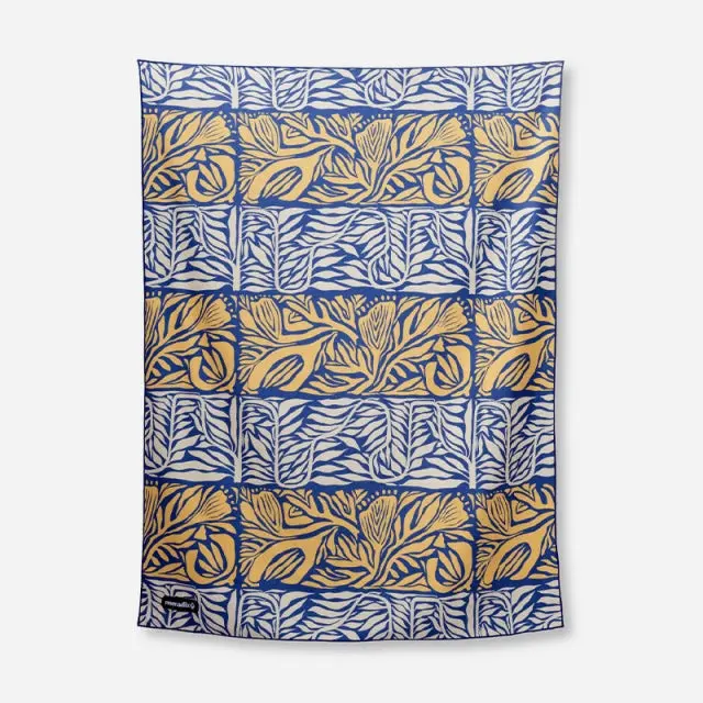 Paradise Golden Dusk Lightweight Throw Blanket Towel 1