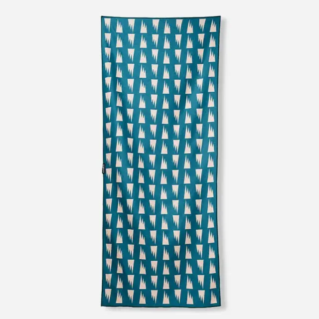 Summit Green Premium Absorbent Towel 1